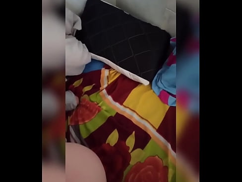 ❤️ Nire gelakidea etxean bakarrik geratzen da, bere senarra oporretara joaten delako eta nik izorratzeko eta ipurdia esnez betetzeko aprobetxatzen dut Porno gurean eu.yespornpics.ru ❌❤