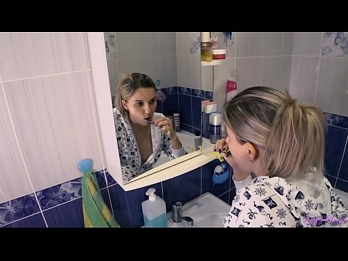 ❤️ Pijamaz jantzitako gazteekin ahozko esperma amaitzen da ipurdian - Letty Black Porno gurean eu.yespornpics.ru ❌❤